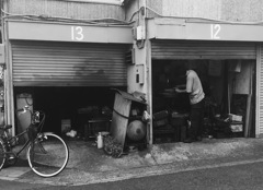 職人とガレージ