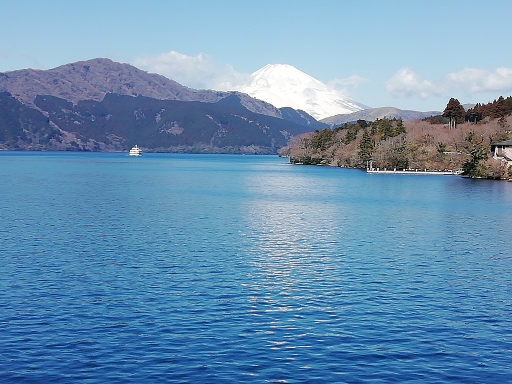 芦ノ湖からの富士山