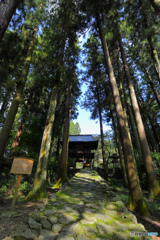 龍隠寺