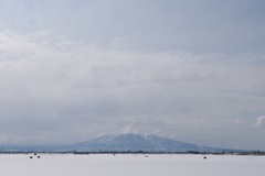 雪の麓