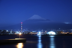 宵闇が迫るころ