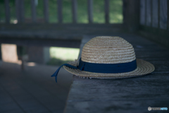 夏の終わり…この麦わら帽子を被っていた子は、楽しい思い出が出来たかな…