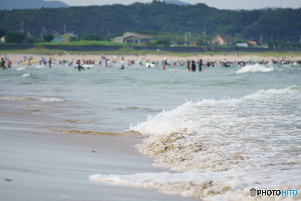 サーファー向きの風じゃないよ