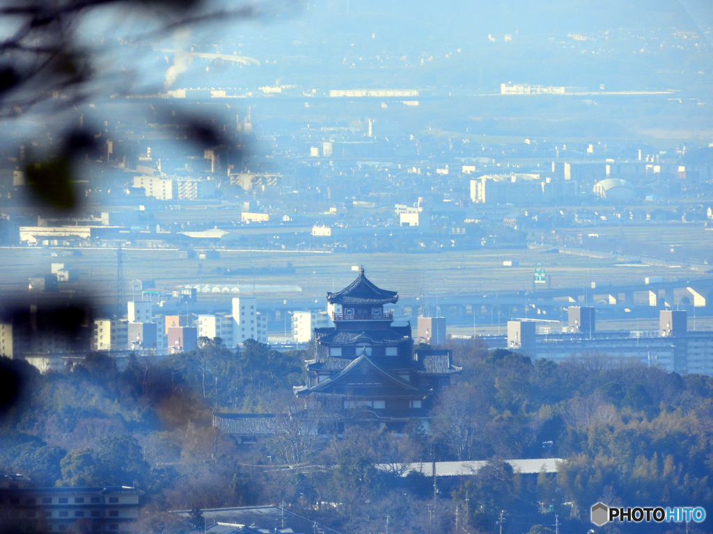 朝稲荷で伏見桃山城