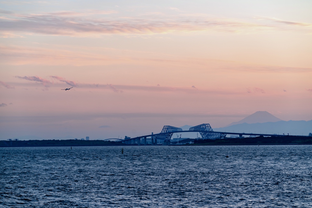 Sunset view of tokyo bay 4