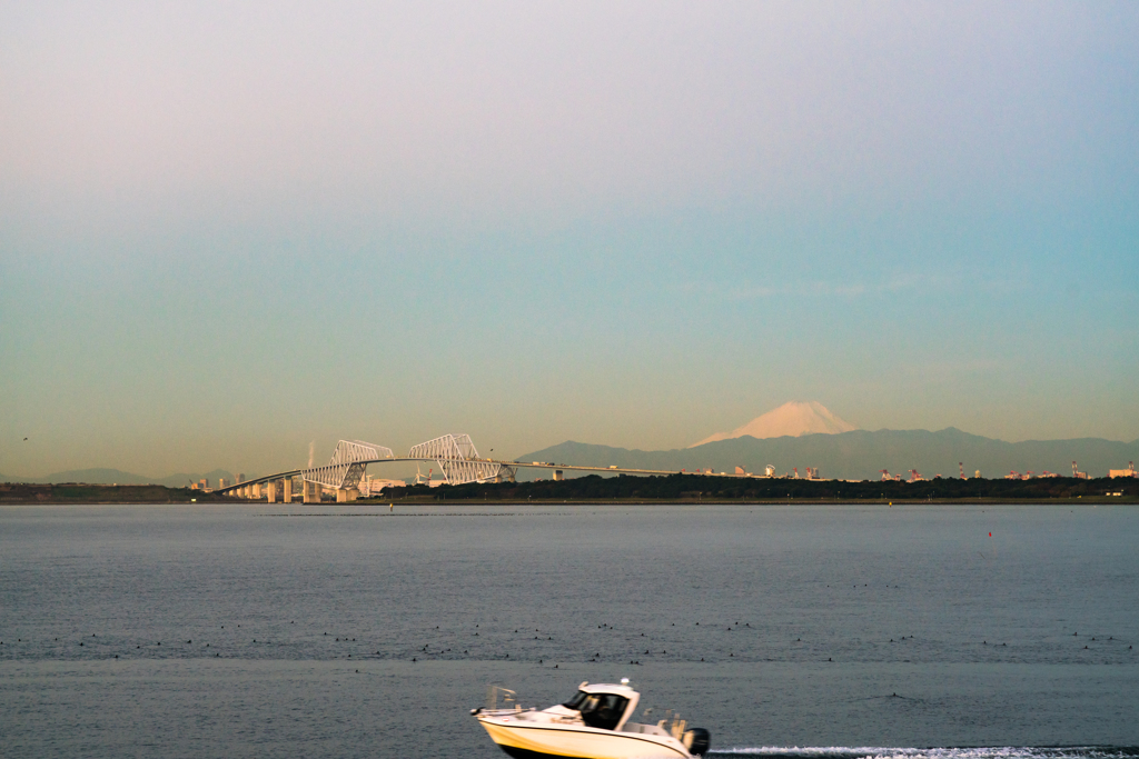 東京湾　夜明け前４