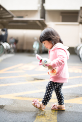 雨上がりの戯れ