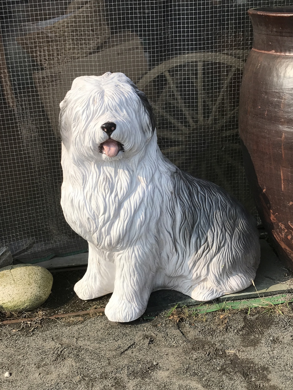 犬の置物