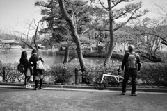 ある池のほとり