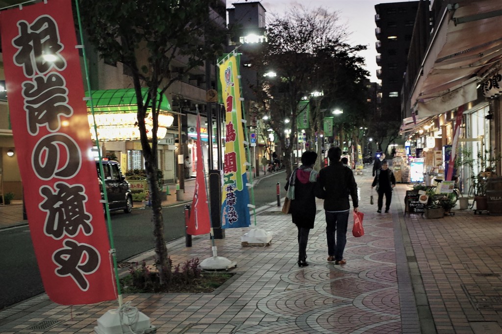 夕暮れ商店街