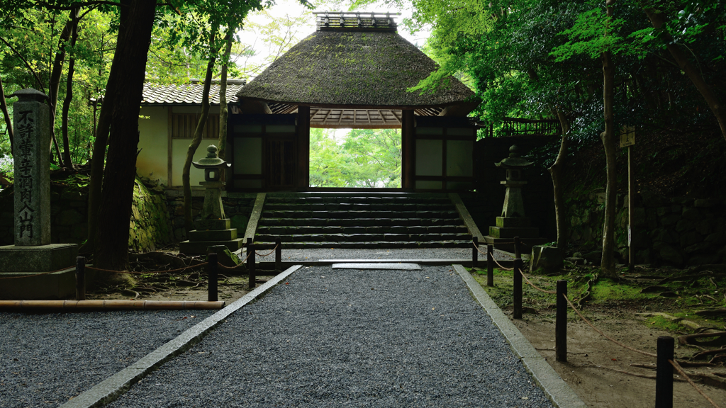 法然院１　参道
