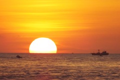 南台湾の夏の終わりの夕日