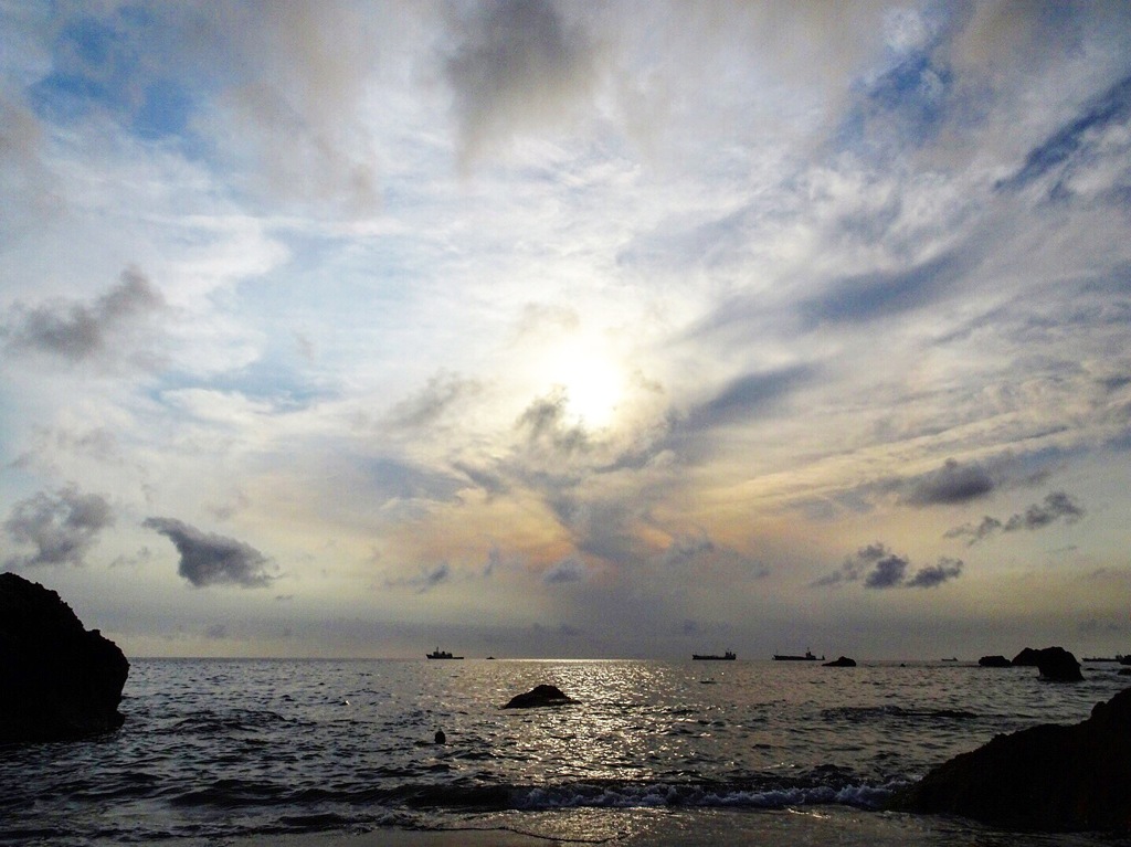 大好きな空と海を眺めて