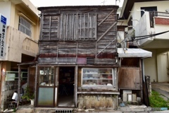 沖縄の昔ながらのお刺身屋さん