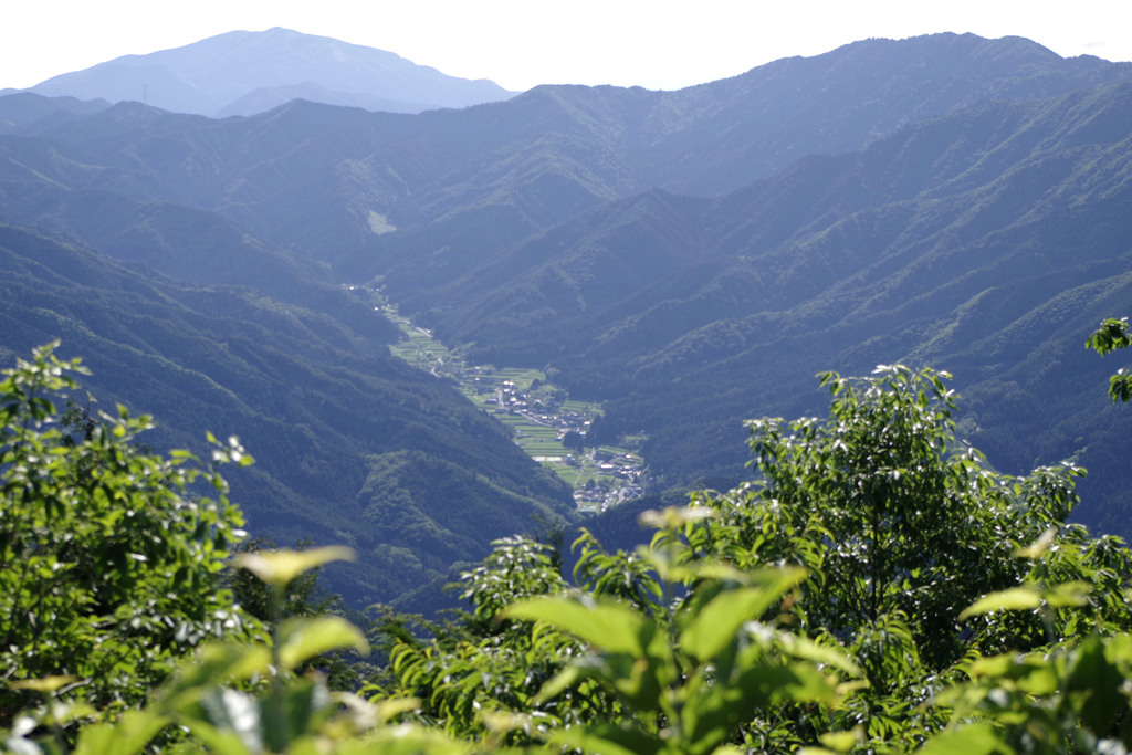 ダルガ峰林道からの景色