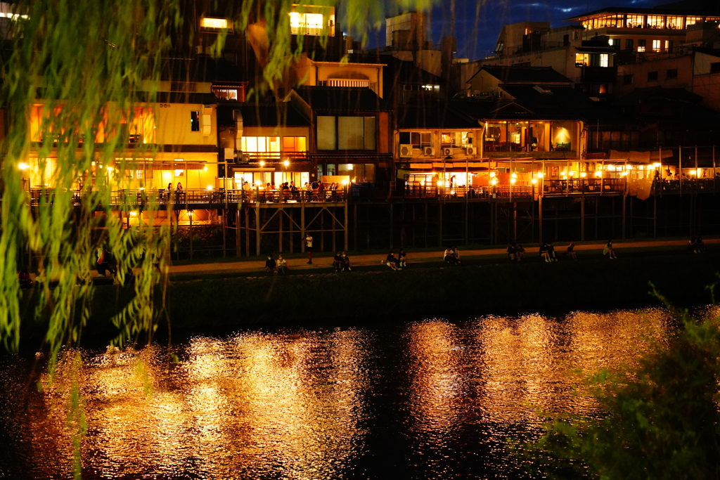 鴨川　河原町