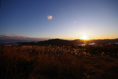 夕立受け山山頂