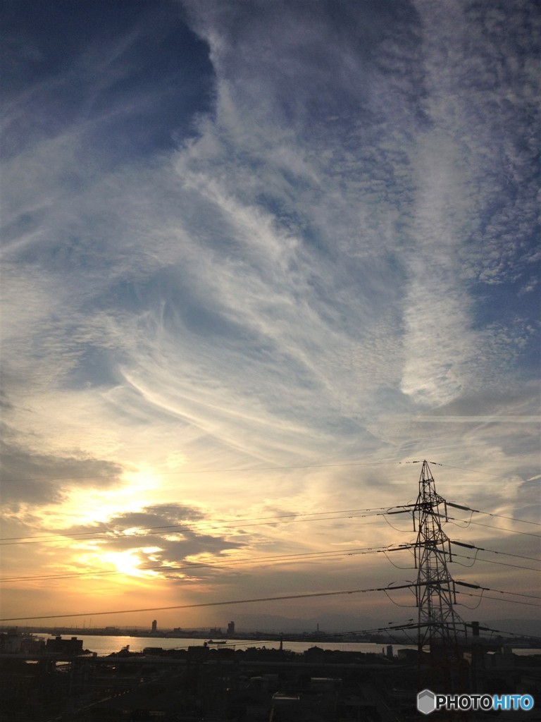 雲集まる処