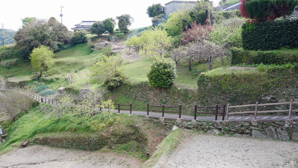 出津教会から歴史の道へ ③