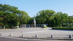 原爆の子の像 (2)