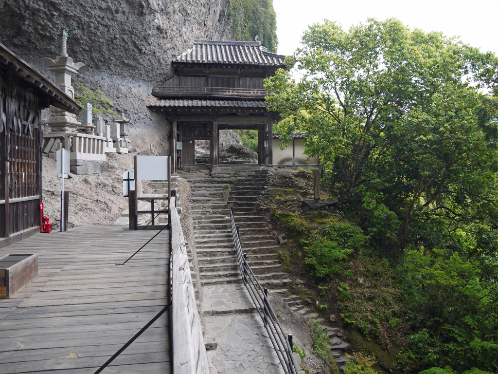 羅漢寺／山門