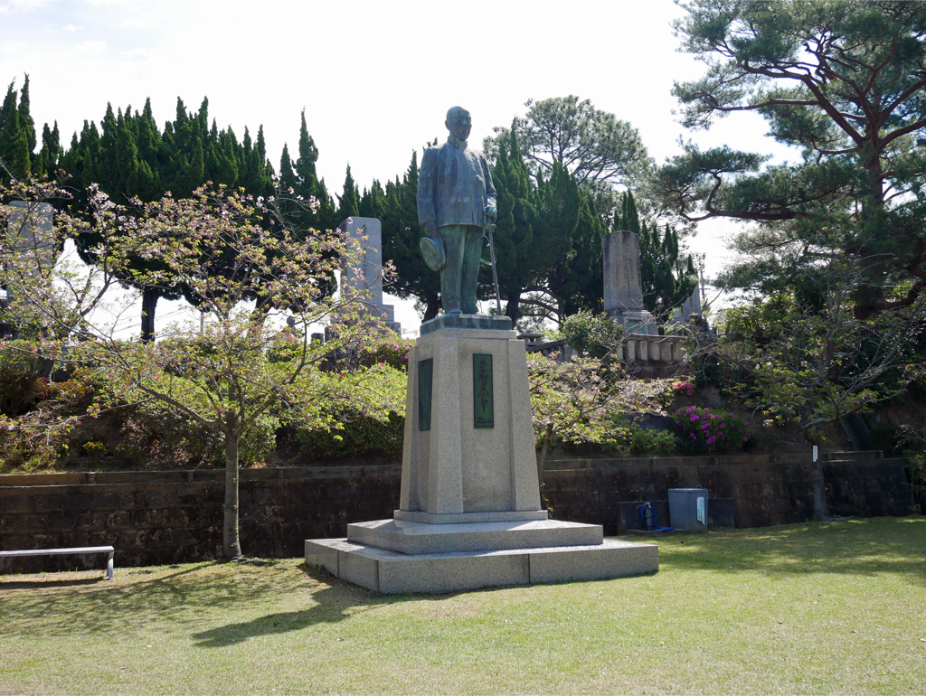 佐世保東山海軍墓地 ①