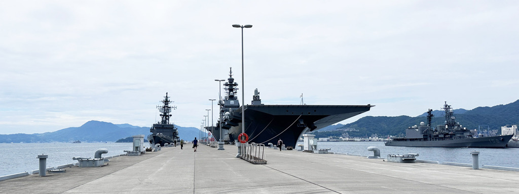 呉地方隊・艦艇一般公開 ① wide