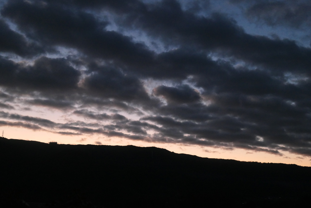 P1081036　日の出前