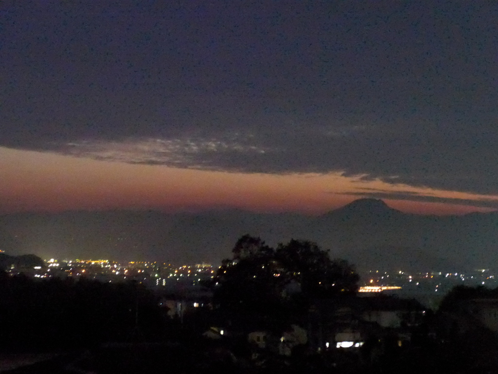 P1120843　ある日の夕暮れ