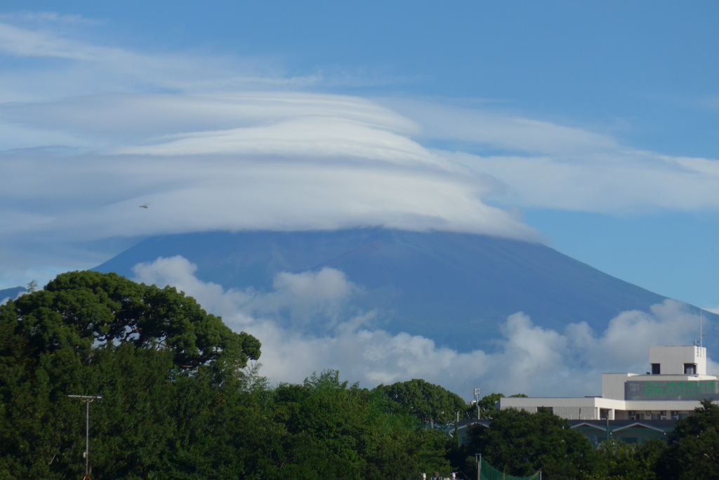 P1280237　8月19日 今朝の富士山