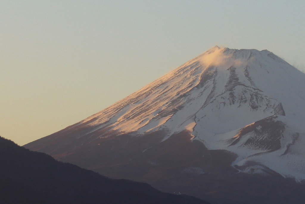 P1200655　3月5日 今夕の富士山（17時39分）