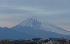 P1260589 (3)　3月25日 今朝の富士山