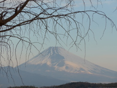 P1070403　２月28日 今朝の富士山