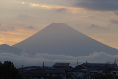 P1300806　6月26日 夕暮れの富士山
