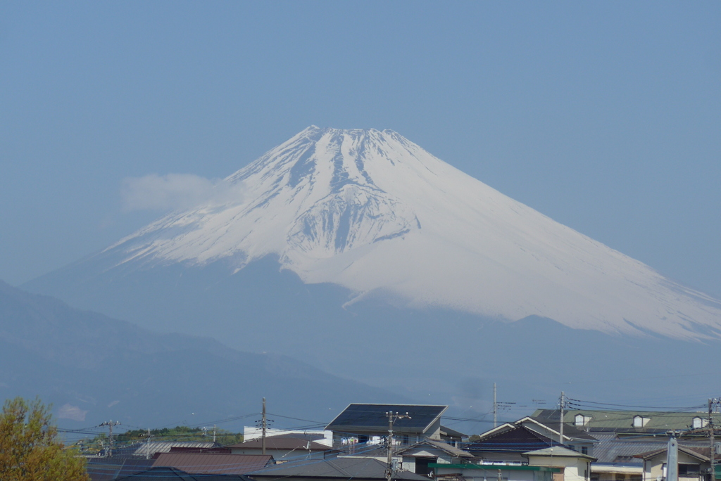 P1290897　4月12日 今日の富士山