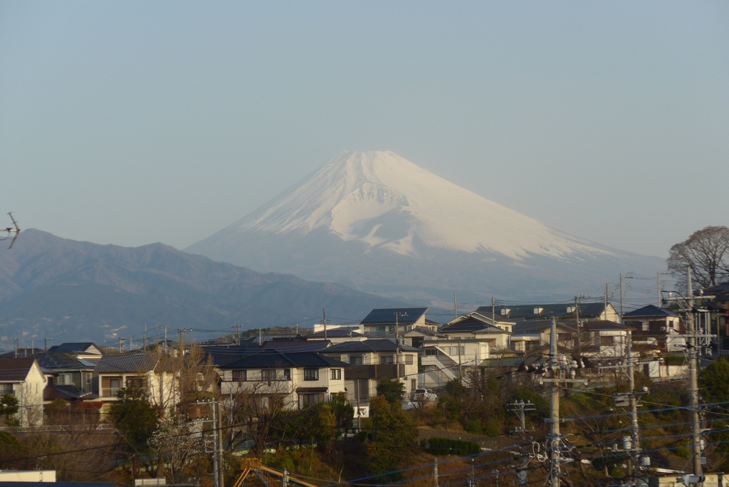 P1210047　3月21日 今朝の富士山