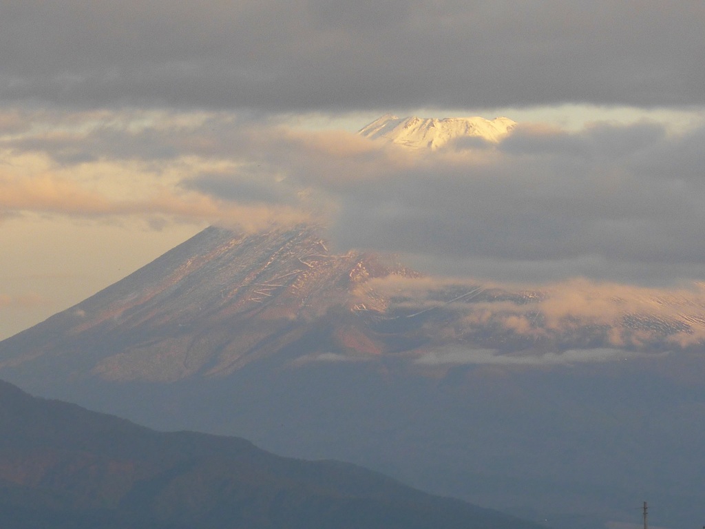 P1120124　10月23日 朝の富士山
