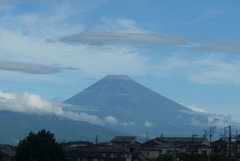 P1330974　8月8日 今朝の富士山