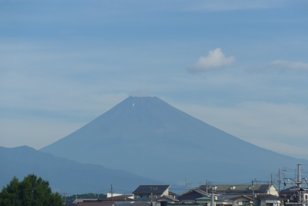 P1360530　7月29日 今朝の富士山