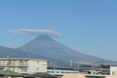 P1250756　12月24日 今朝の富士山と笠雲