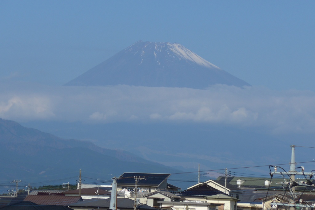 P1250550　11月12日 今朝の富士山
