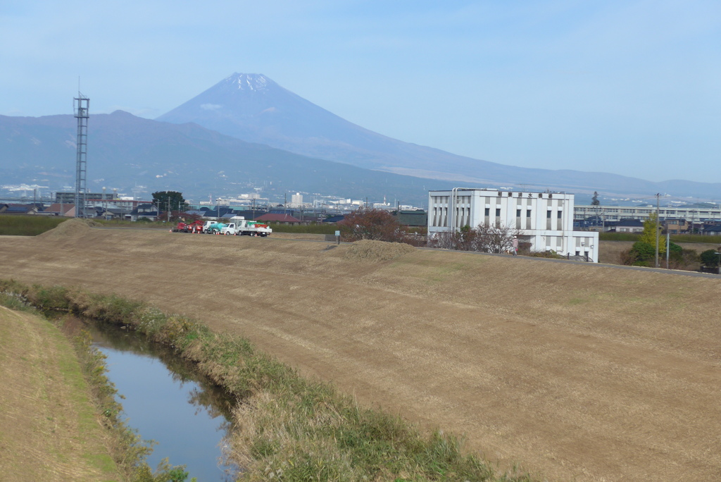 P1250384　11月1日 今日の富士山
