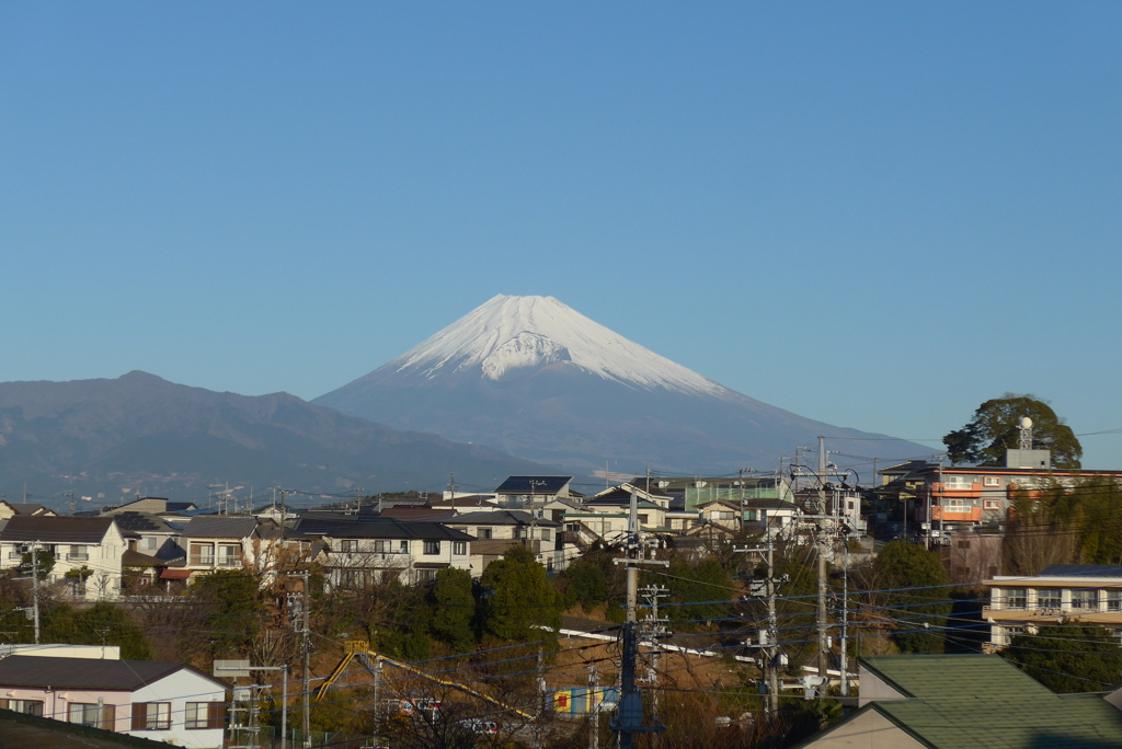 P1390422　1月14日 今朝の富士山