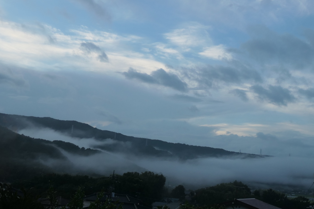 P1069144　日の出前