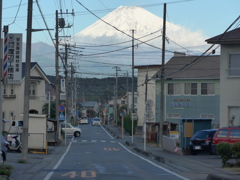 富士山の見える町