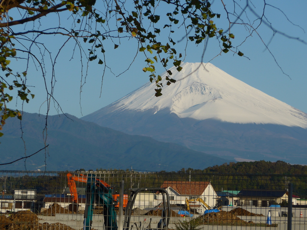 P1120106　10月21日 朝の富士山