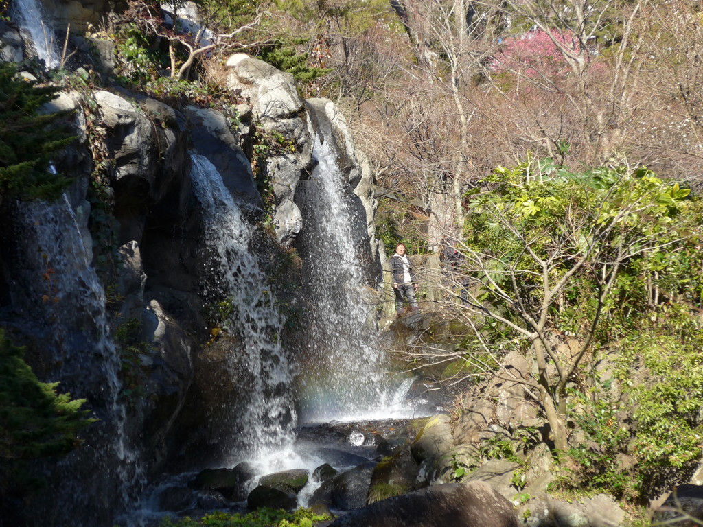 P1070225　熱海梅園にて