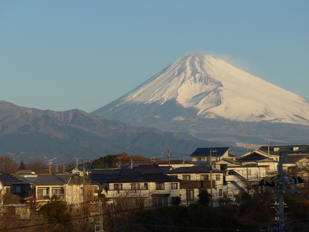 P1070283　２月13日 今朝の富士山