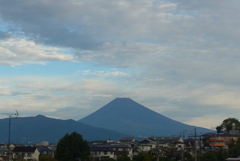 P1360889　10月10日 今朝の富士山