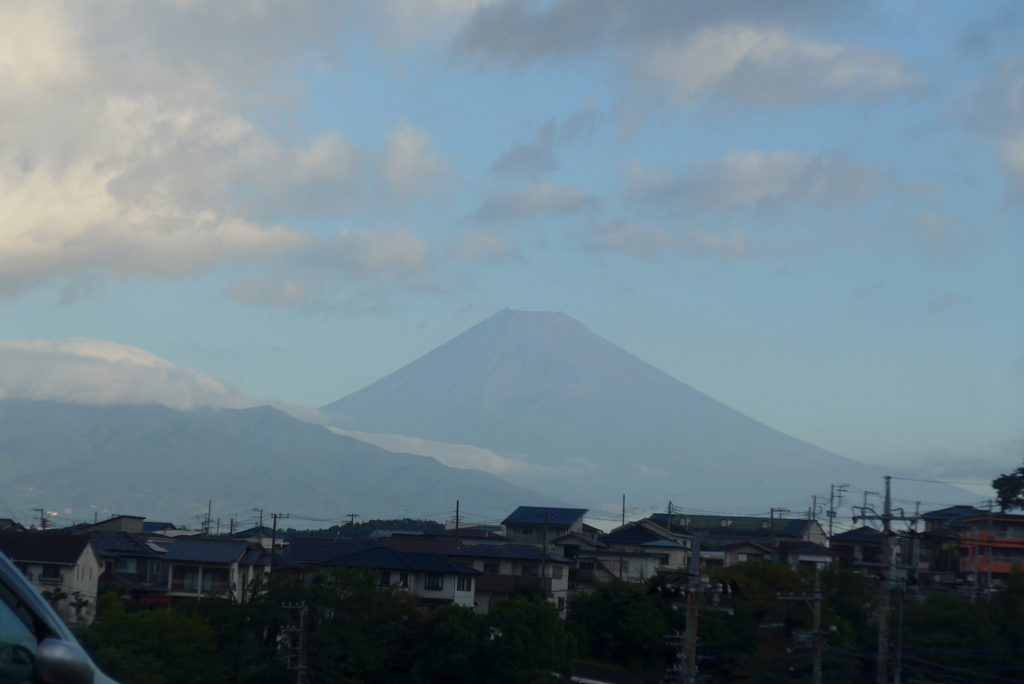 P1380996　9月7日 今朝の富士山